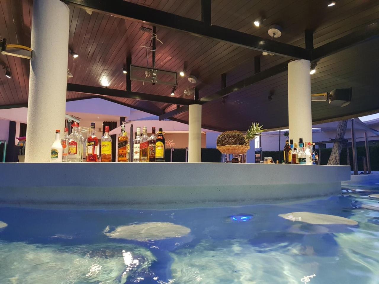 La Lua Semesteranläggning (resort) HHQ